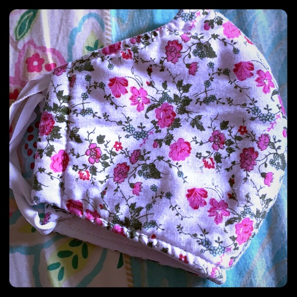 Flowers face mask
